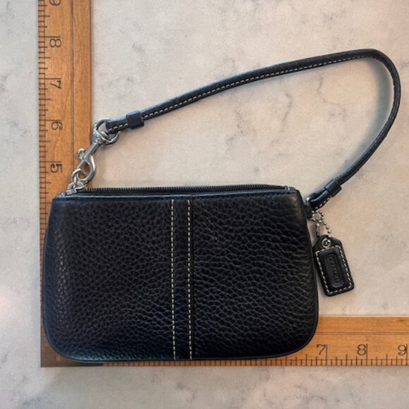 Coach Wristlet, Brand New Black Leather - Picture 1 of 4